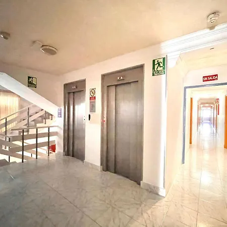 Standard Studio, Wifi, Rooftop Pool That Has A Beautiful Ocean View In Puerto De La Cruz * Puerto de la Cruz (Tenerife)