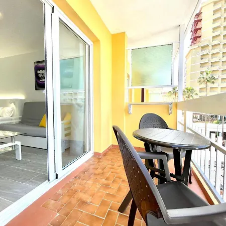 Standard Studio, Wifi, Rooftop Pool That Has A Beautiful Ocean View In Puerto De La Cruz * Puerto de la Cruz (Tenerife)