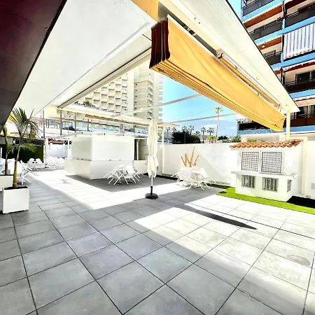 Standard Studio, Wifi, Rooftop Pool That Has A Beautiful Ocean View In Puerto De La Cruz