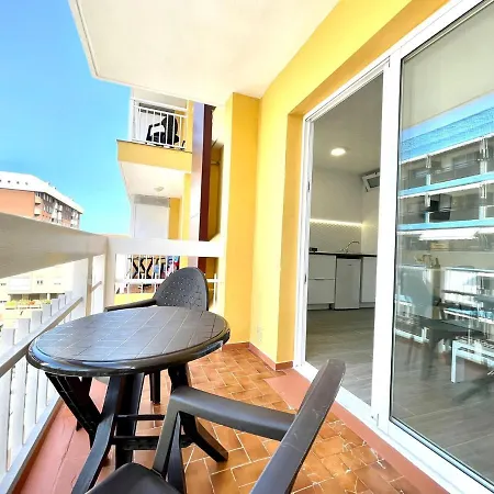 Standard Studio, Wifi, Rooftop Pool That Has A Beautiful Ocean View In Puerto De La Cruz *